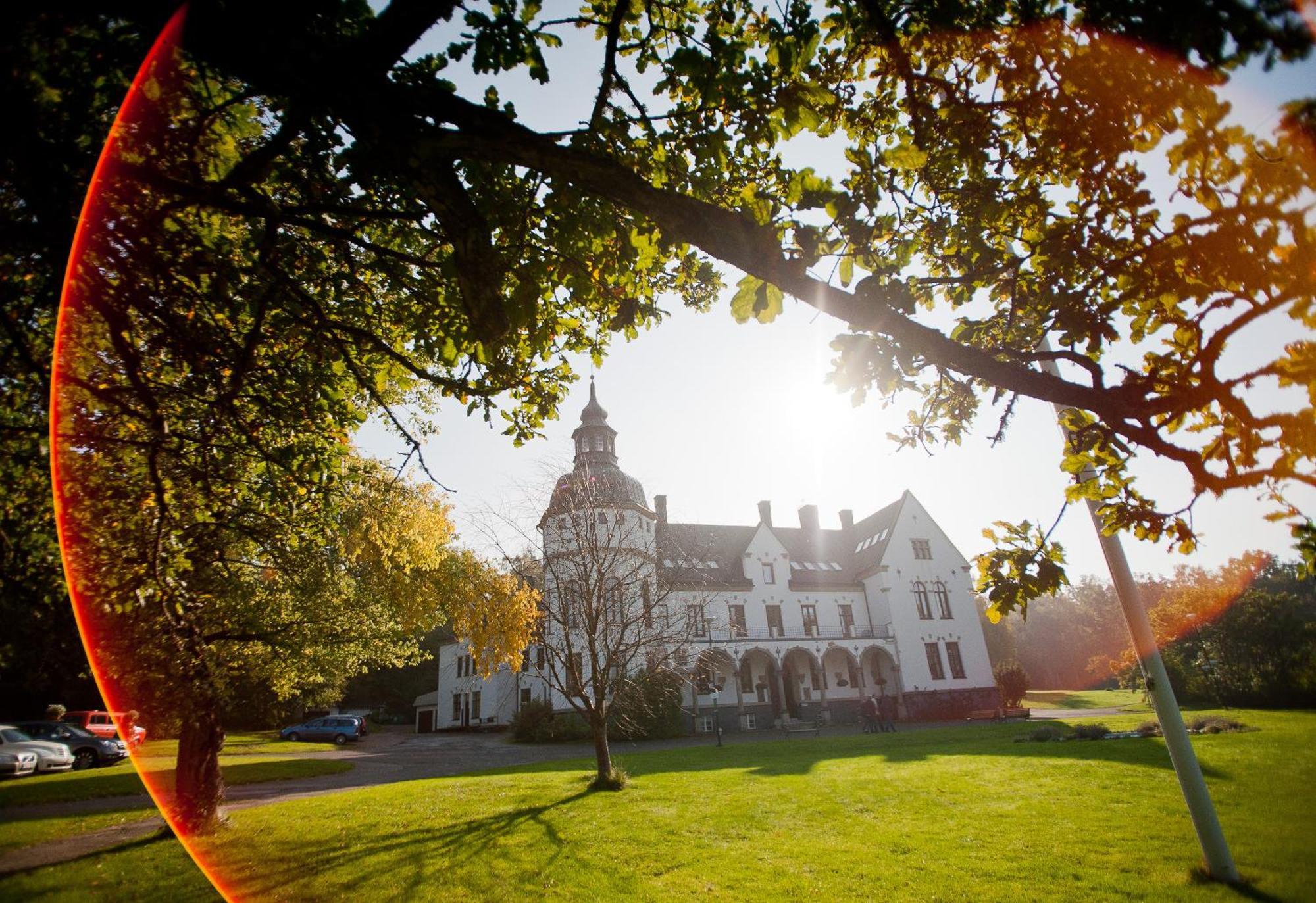 Hellidens Slott Hotel Tidaholm Exterior photo
